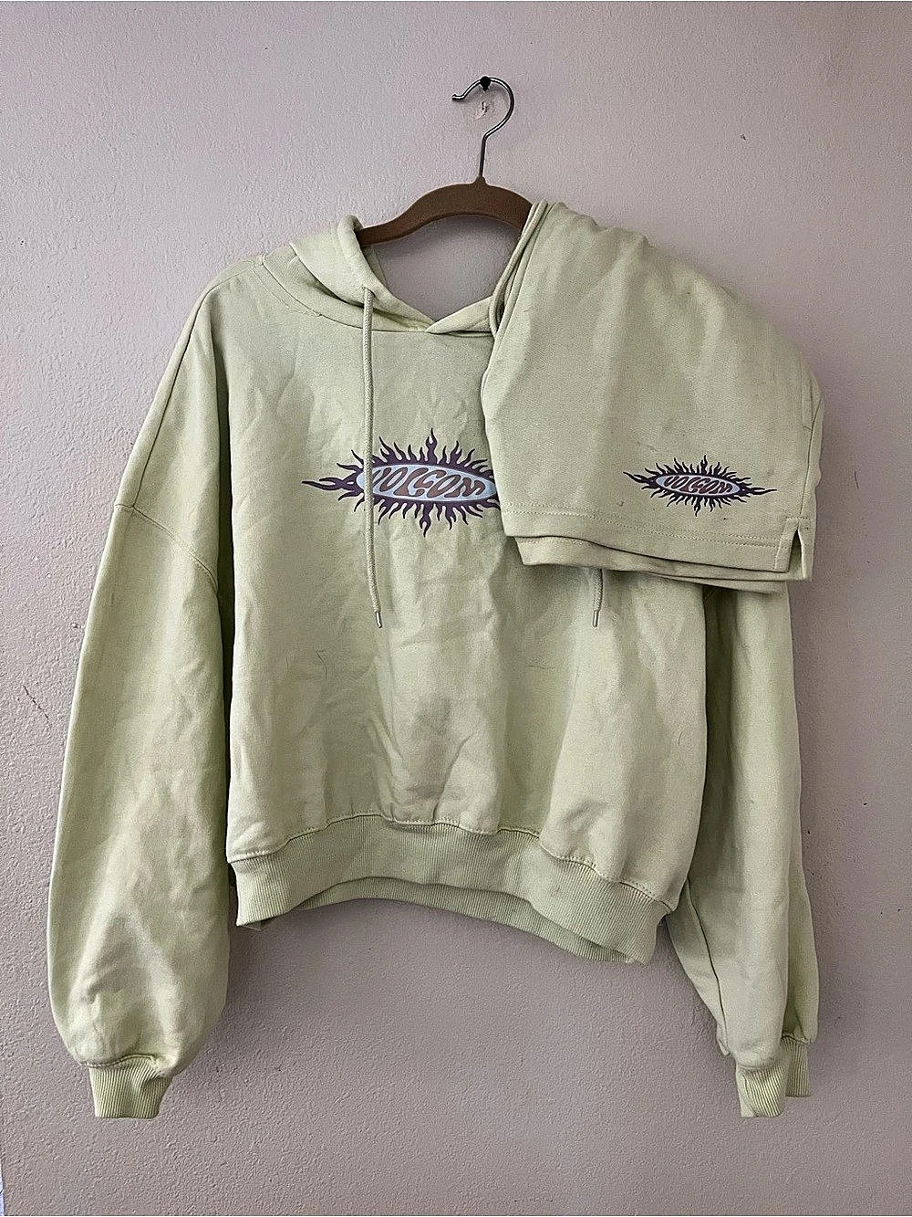 Volcom Logo Hoodie in Green Size Medium